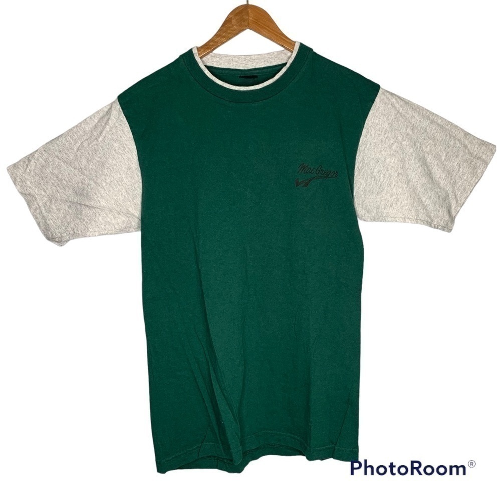 𝅺vintage MacGregor T-shirt